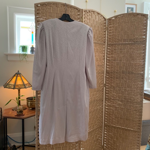 INCREDIBLE vintage pale purple double breasted duster coat with gold buttons - Picture 9 of 16